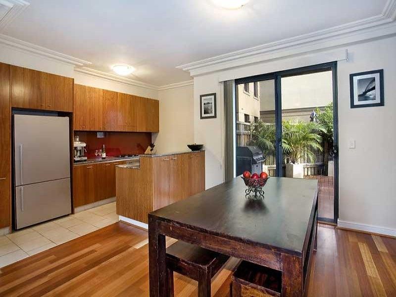 D9/1 Buchanan Street, Balmain Sold by Coopers Agency - image 1