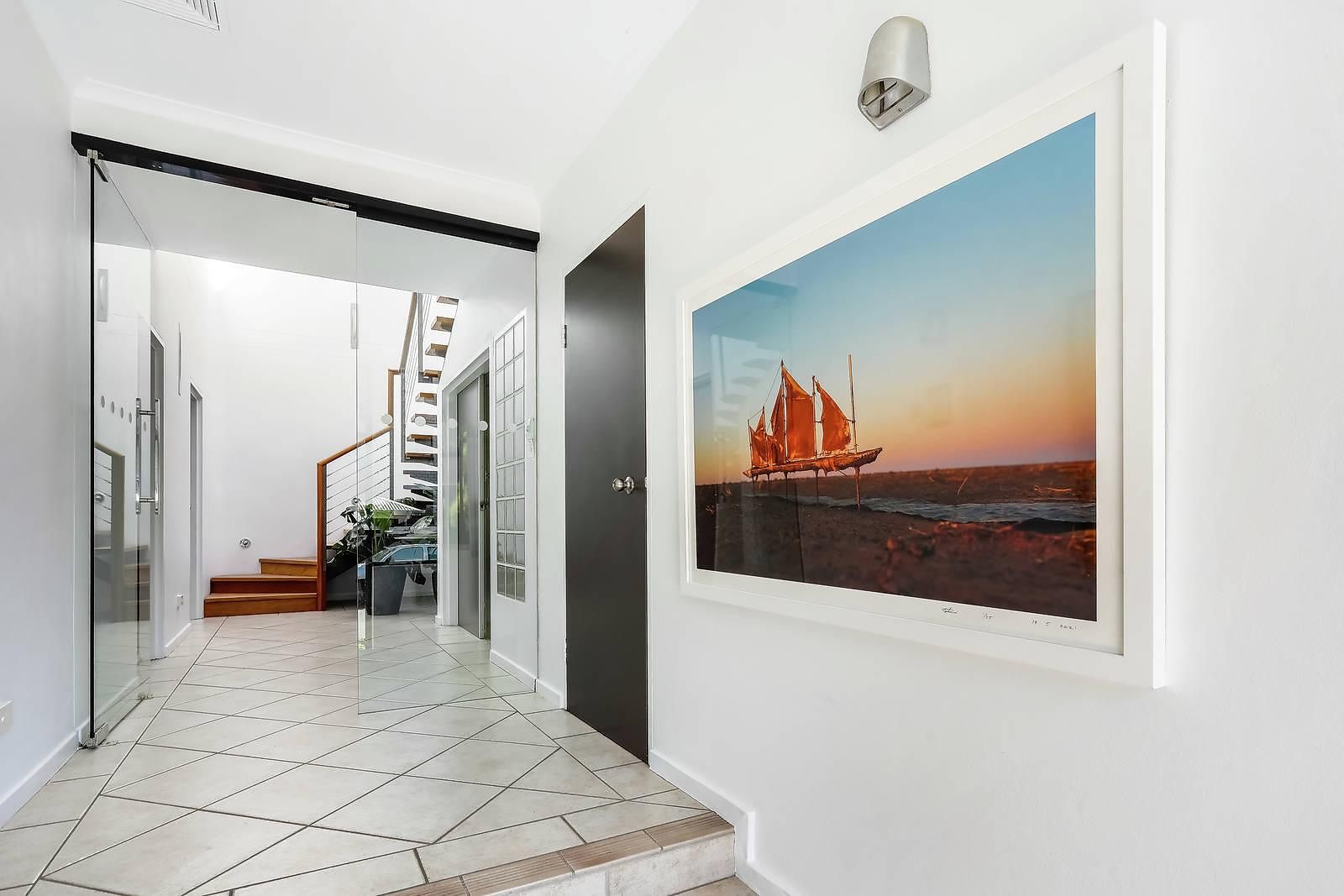 3/2 Glassop Street, Balmain Sold by Coopers Agency - image 1