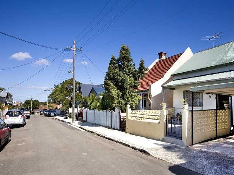 11 May Street, Lilyfield Sold by Coopers Agency - image 1