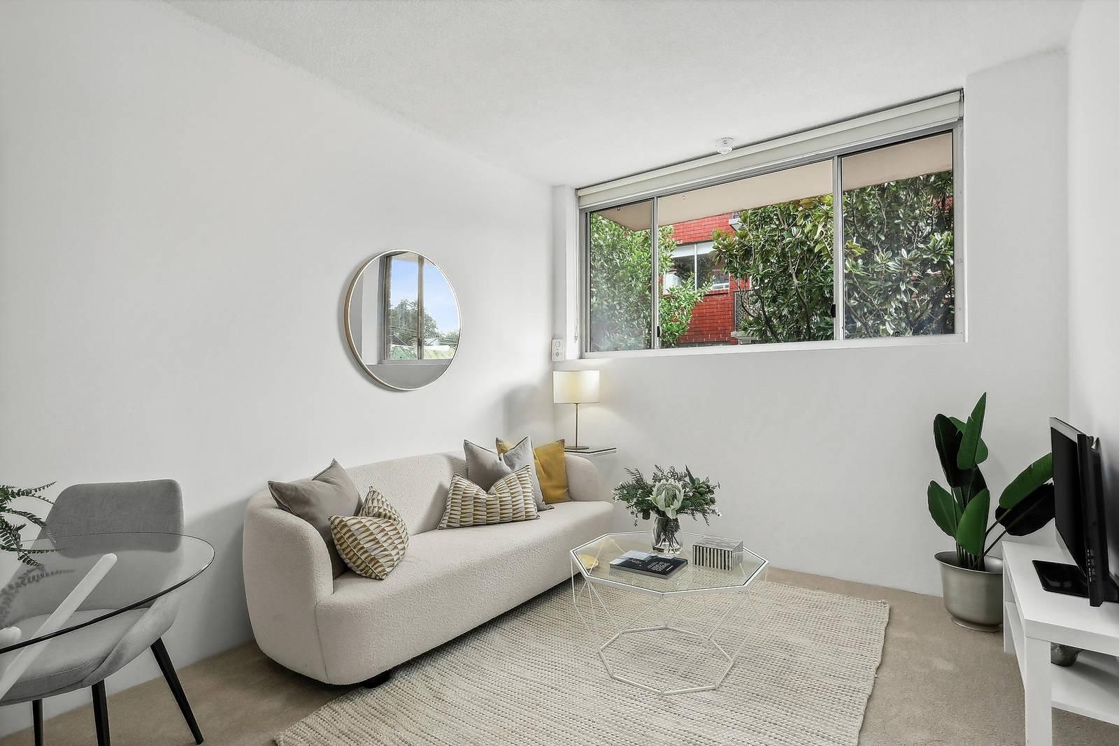 2/52 Hornsey Street, Rozelle Auction by Coopers Agency - image 1