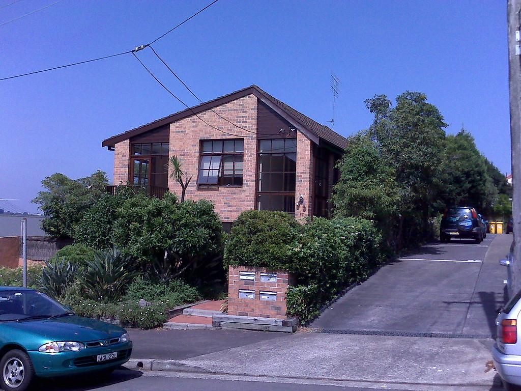 1/17 Johnston Street, Balmain East Leased by Coopers Agency - image 1