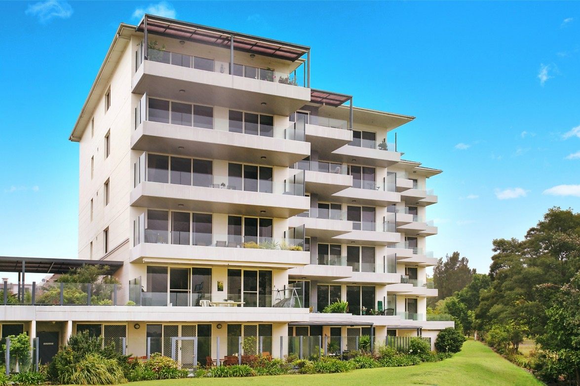 132/3 Manta Place, Chiswick Sold by Coopers Agency - image 1