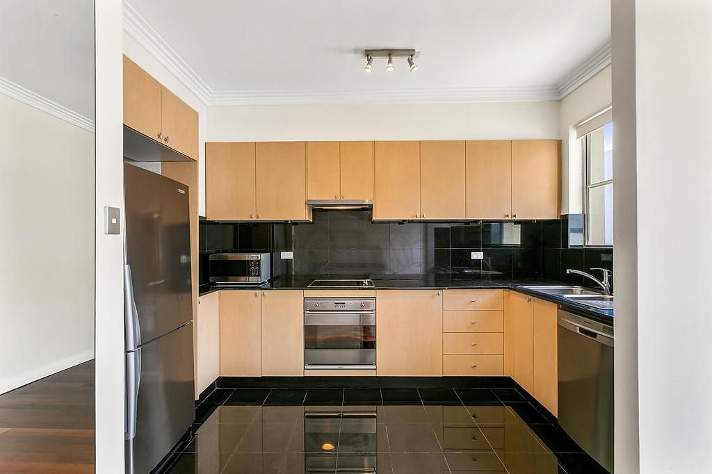 3/24A Pearson Street, Balmain East Leased by Coopers Agency - image 1