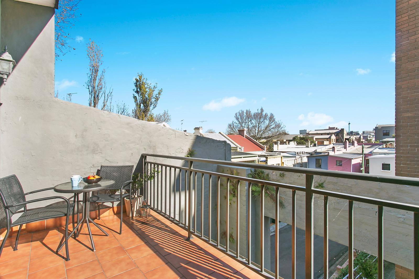 1/11 Meagher Street, Chippendale Sold by Coopers Agency - image 5