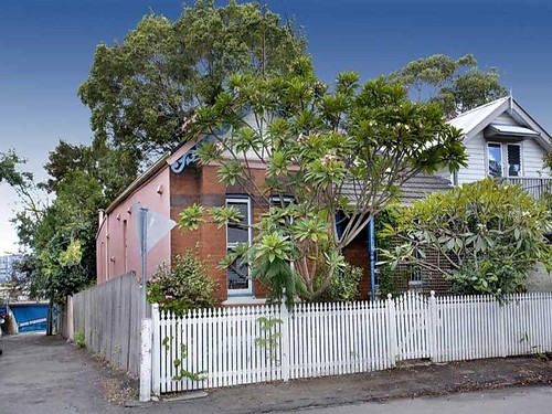 10 Vincent Street, Balmain East Sold by Coopers Agency