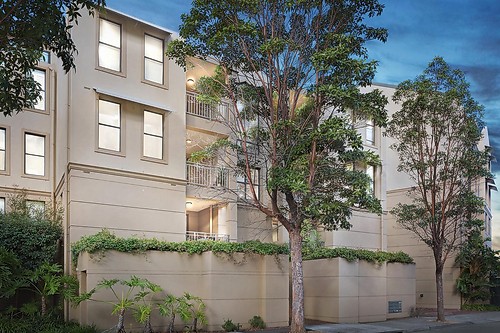 B18, 1 Buchanan Street, Balmain Sold by Coopers Agency