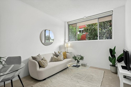 2/52 Hornsey Street, Rozelle Auction by Coopers Agency