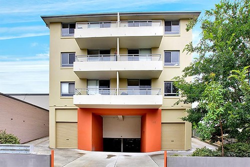 2/465 Balmain Road, Lilyfield Leased by Coopers Agency